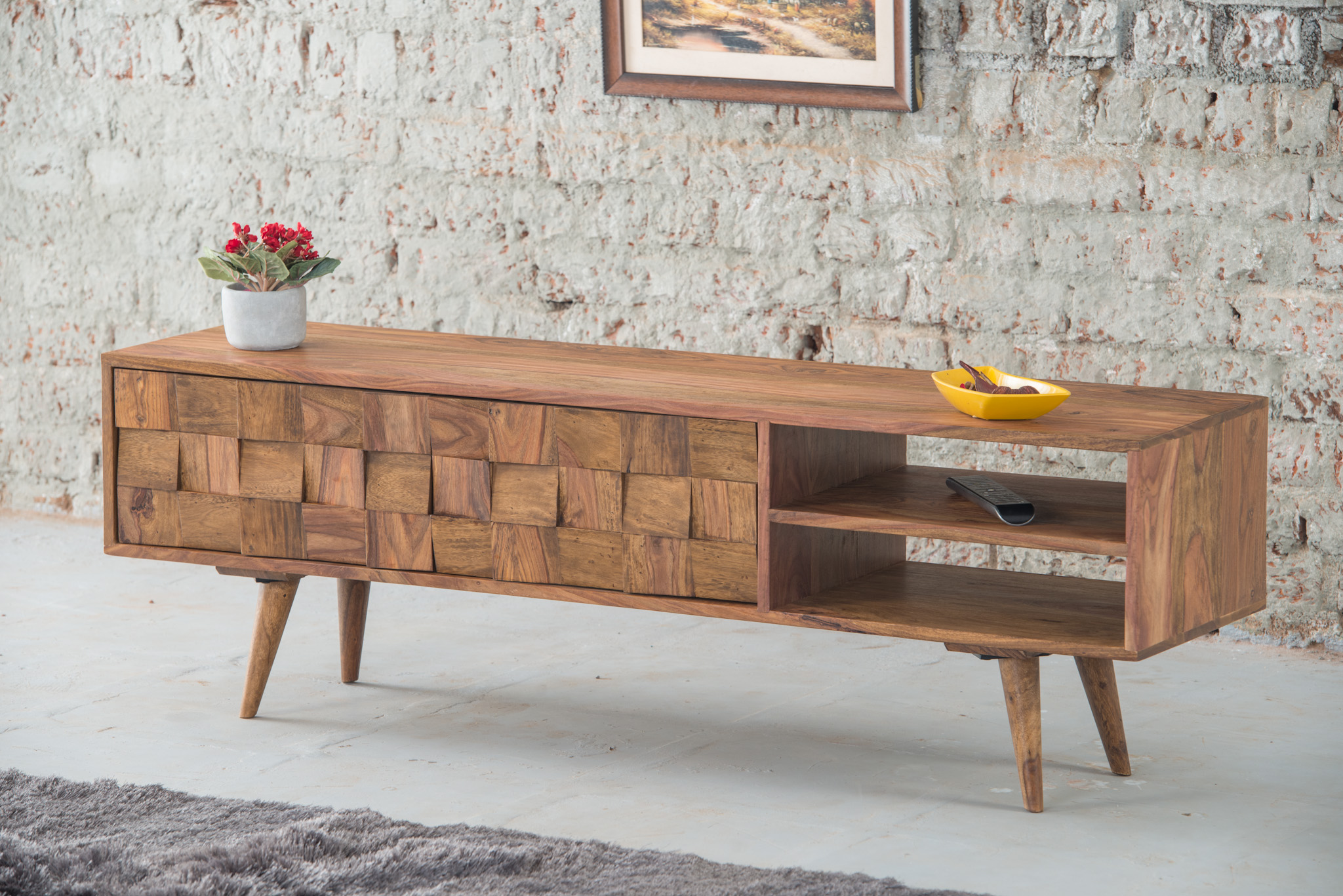 Low Garden Console